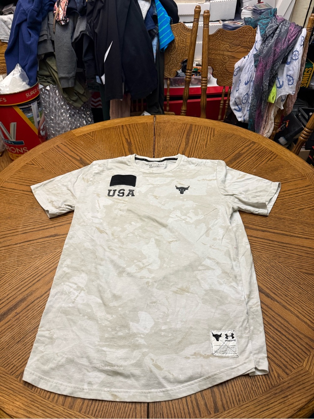 Under Armour Peoject Rock men’s USA Camo Short Sleeve Tee - Light Gray